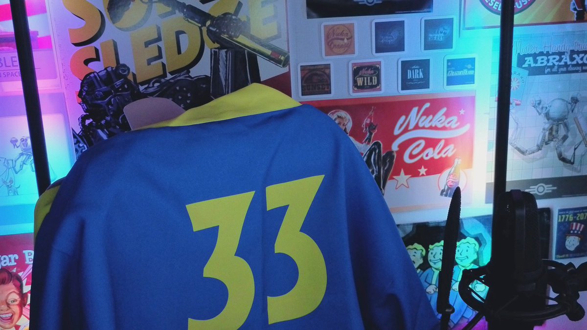 1年前、実写配信は一生しないだろうと思ってVTuberとしてゲーム実況配信を始めた
紆余曲折あった。VTuberと名乗るのをやめた。Fallout76と出会った。

そして今夜21:00
初めて実写でのFallout76配信に臨みます