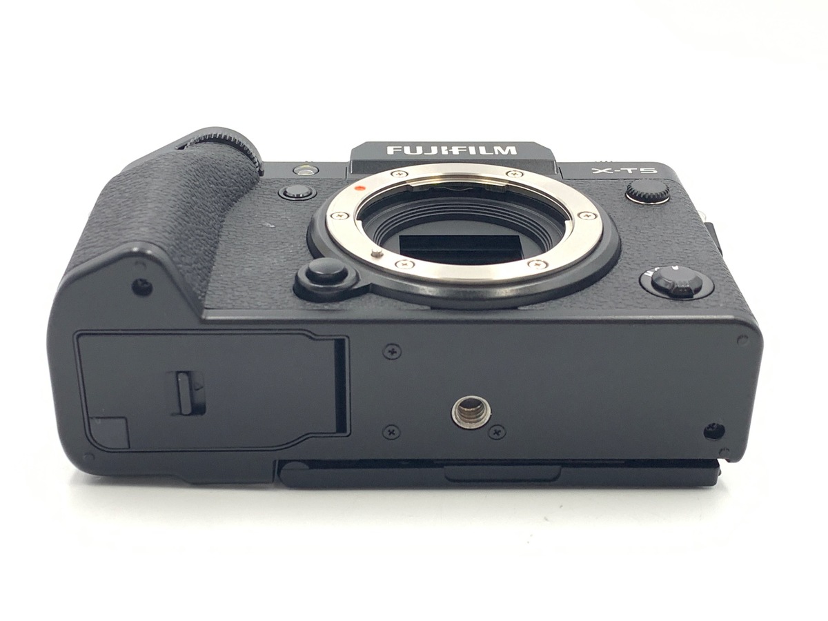 本日のピックアップ3選!／ 【中古】フジフイルム X-T5 ボディ 美品