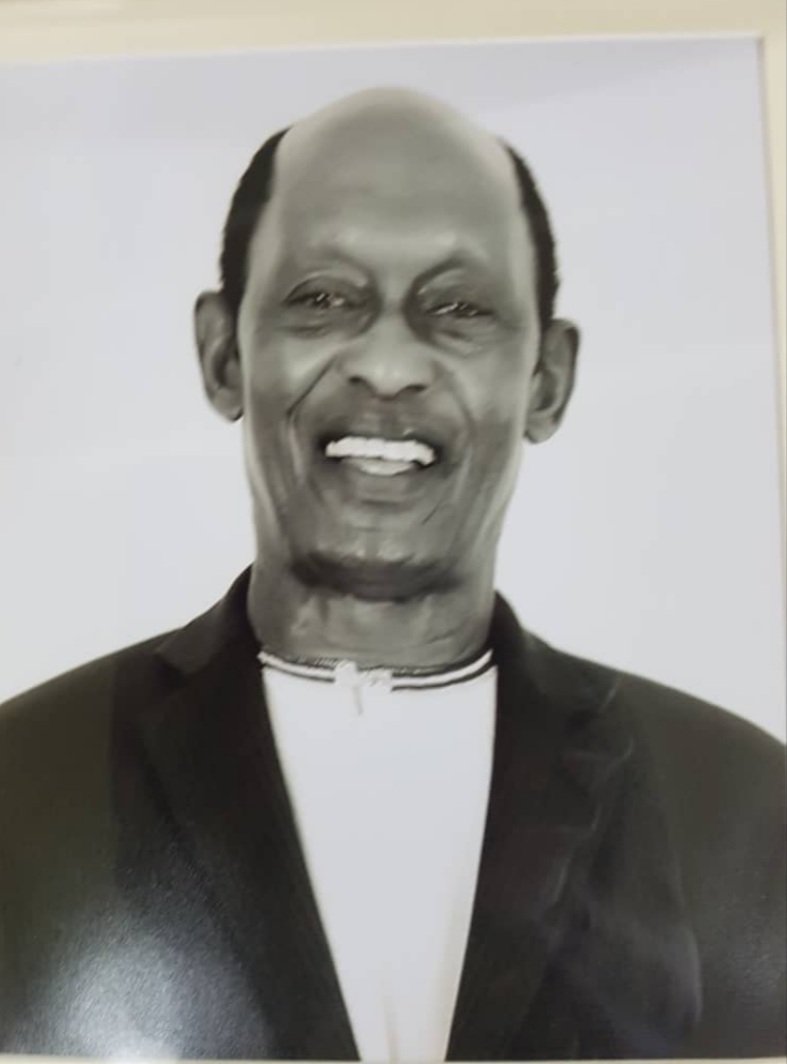 Ruheemba2's tweet photo. Omutaka late John Mulumba Luswata, an old friend of UPDF and SFC. His father the late Omutaka Nelson Ssebugwawo gave us the land in Kasenyi in 1986 to train from. Omutaka Mulumba Luswata was also the father of the Nnabagereka of Buganda. 

Buganda Loves Museveni! https://t.co/RWYCSkL1jR
