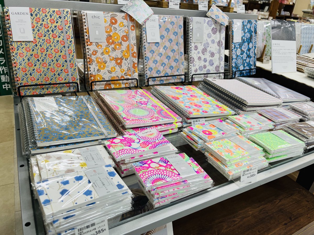 11F #文具日和 】 『尚雅堂POPUP』 色紙短冊・和本の製造技術を生かし