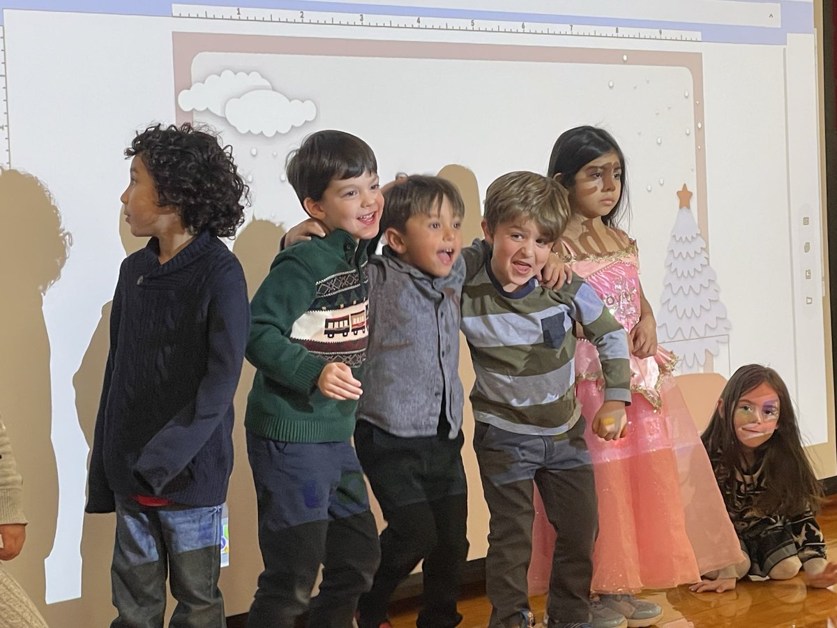 StultsRoadElem's tweet photo. Family. Food. Fun. ❤️
Our Dual Language Play Date brought families together to connect, laugh, and build community across languages and cultures. This is what belonging looks like. 🌎✨ https://t.co/s5jQCZxZXW