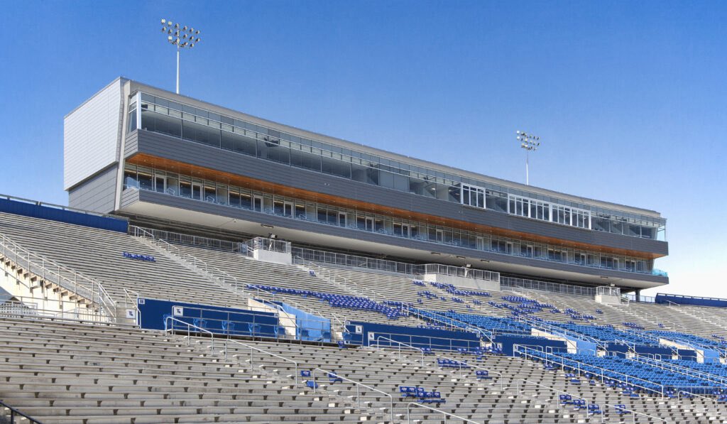 TimBrandonArch's tweet image. Reminiscing on the design of Louisiana Tech University’s press box. Created to elevate the game day experience with premium suites, modern press and broadcast areas, and clear sightlines throughout. Proud to see how this project continues to serve the Bulldog community!