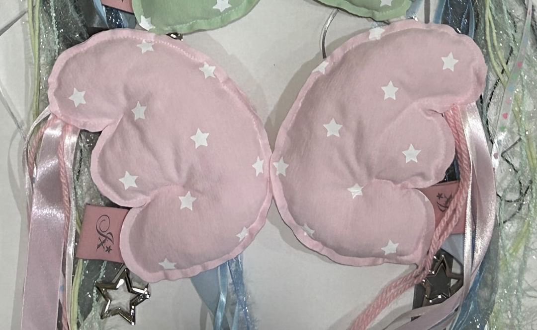 suzybwoo's tweet image. still very much obsessed with these outfits btw