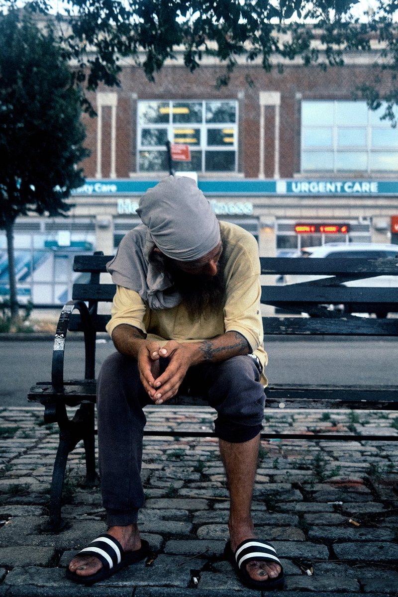 AndreDThompson's tweet image. Four Off The Finder