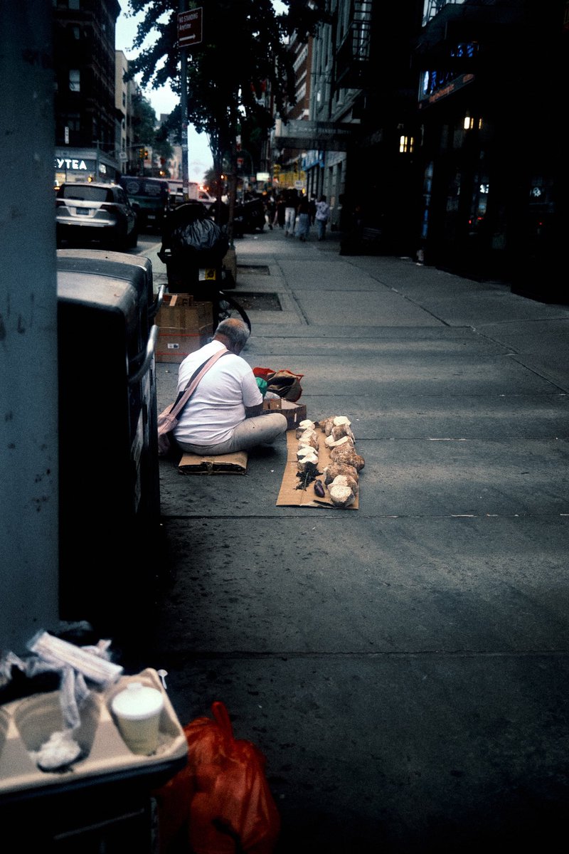 AndreDThompson's tweet image. Four Off The Finder