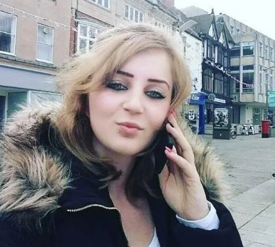 Martyna Ogonowska, 18 ans : condamnée à la prison à vie au Royaume-Uni pour s'être défendue et tué l'homme qui voulait la violer.