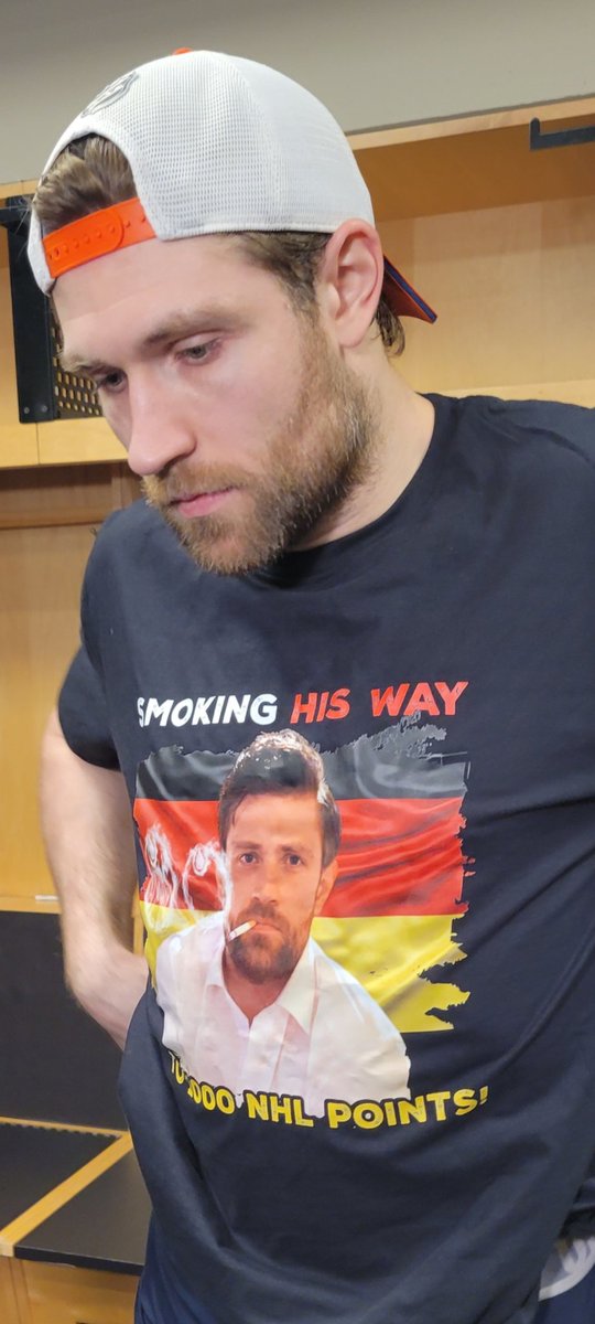 GenePrincipe's tweet image. 1000 @NHL points @EdmontonOilers Leon Draisaitl
#smokinghisway