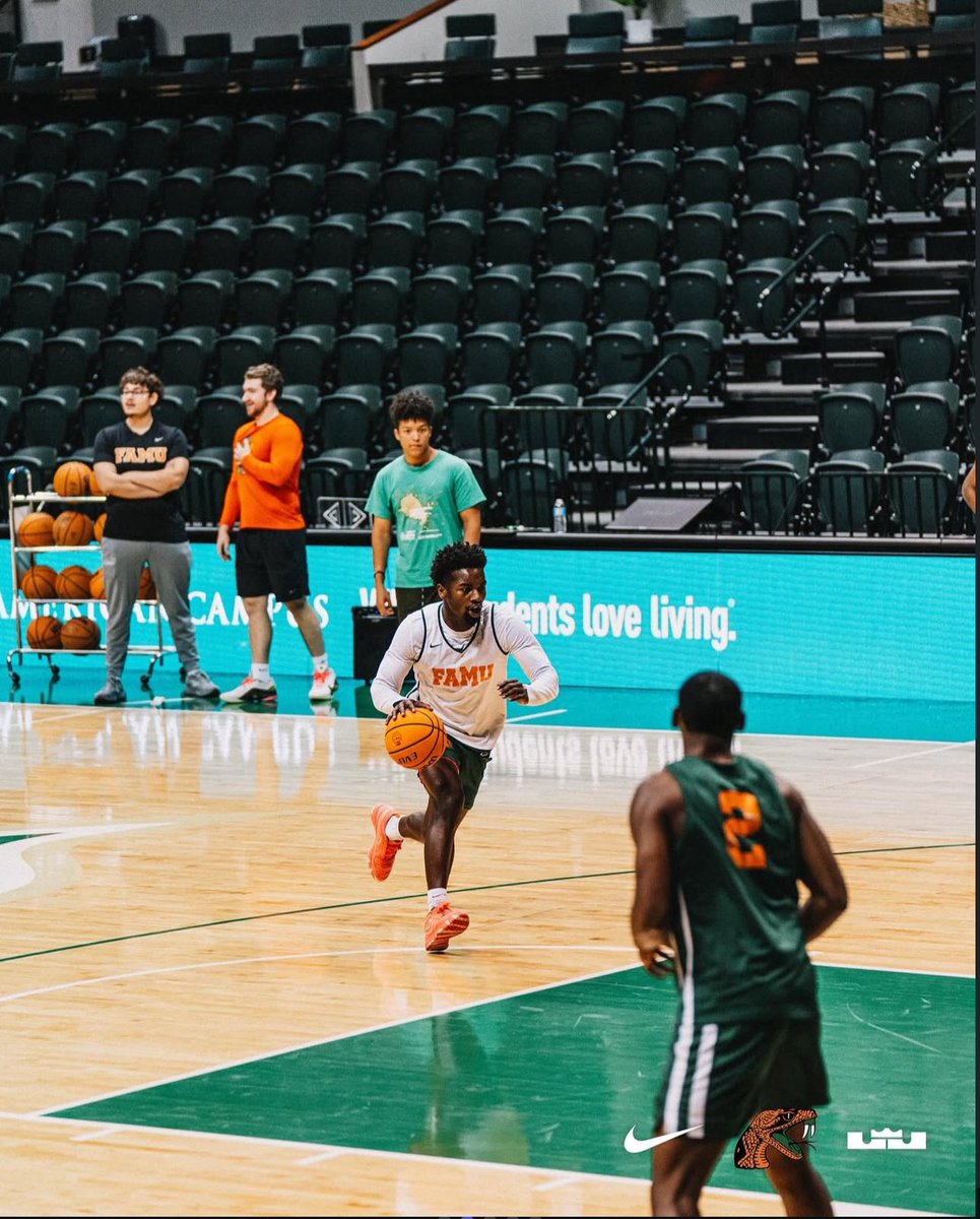 CoachNikkoMal's tweet photo. As the fall semester comes to an end, I’m grateful for the support and guidance from my coaches, professors, and mentors along the way. Looking forward to continuing the season and keeping the standard high in the classroom. #FAMU https://t.co/JJ4TqSMv2b