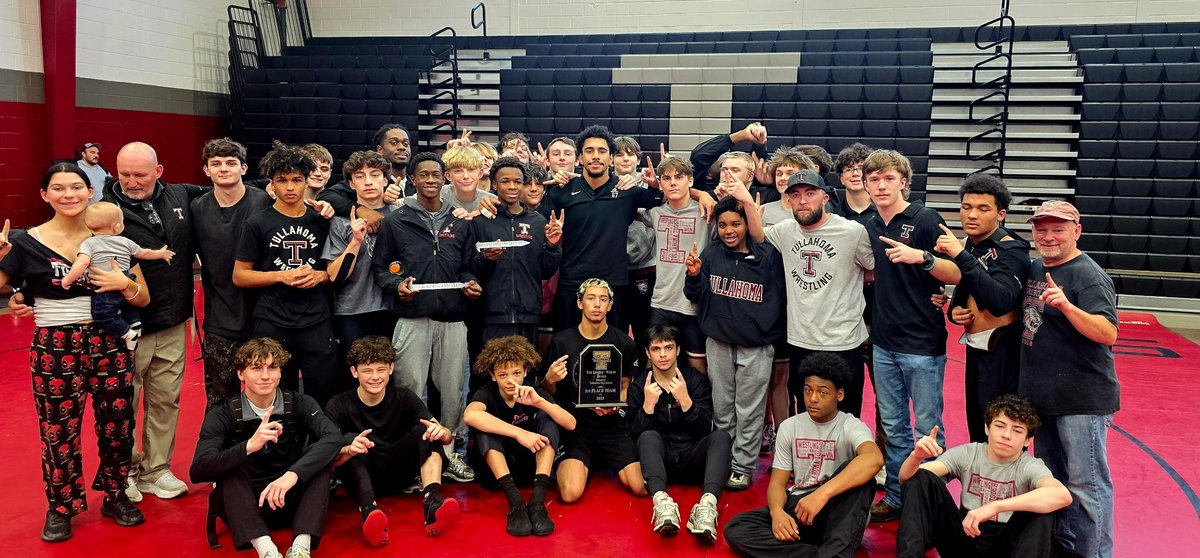 Tullahoma  Wrestling 72 
Lawrence Co 12

Tullahoma 77
Moore Co 6

Tullahoma 17-0 heading into Christmas and next up Smoky Mtn Grapple in Asheville, NC Dec 19-20. Ranked 4th in State Duals and 6th in Individual Tournament.
