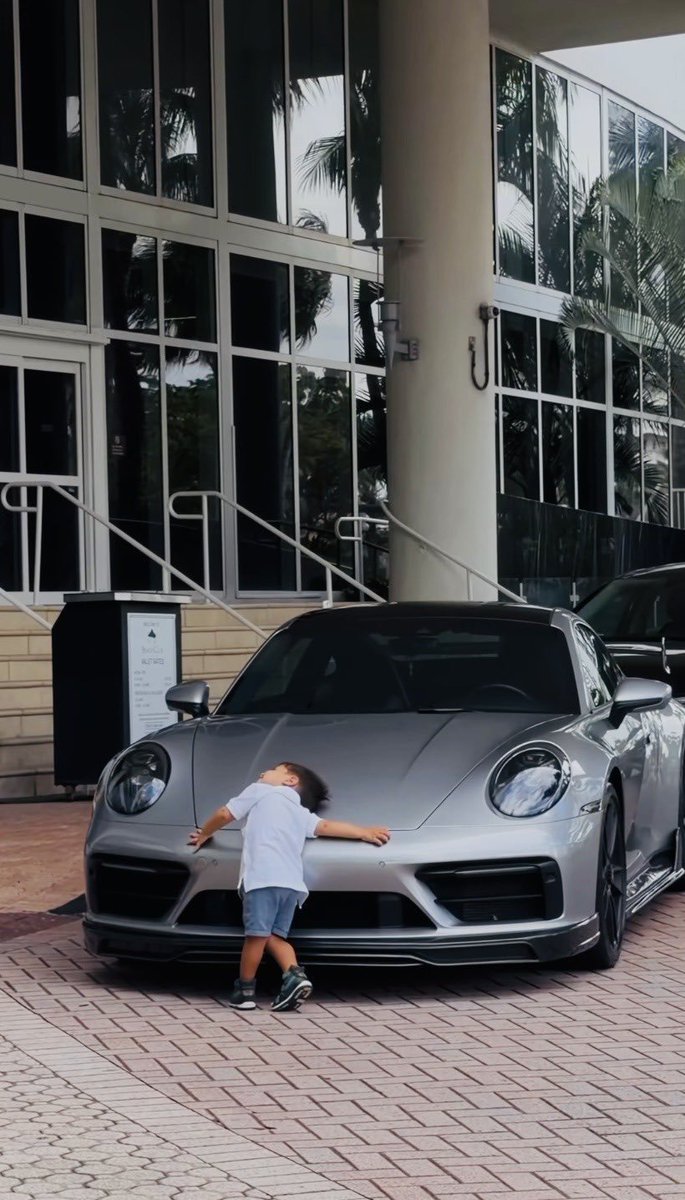 men only want 1 thing :