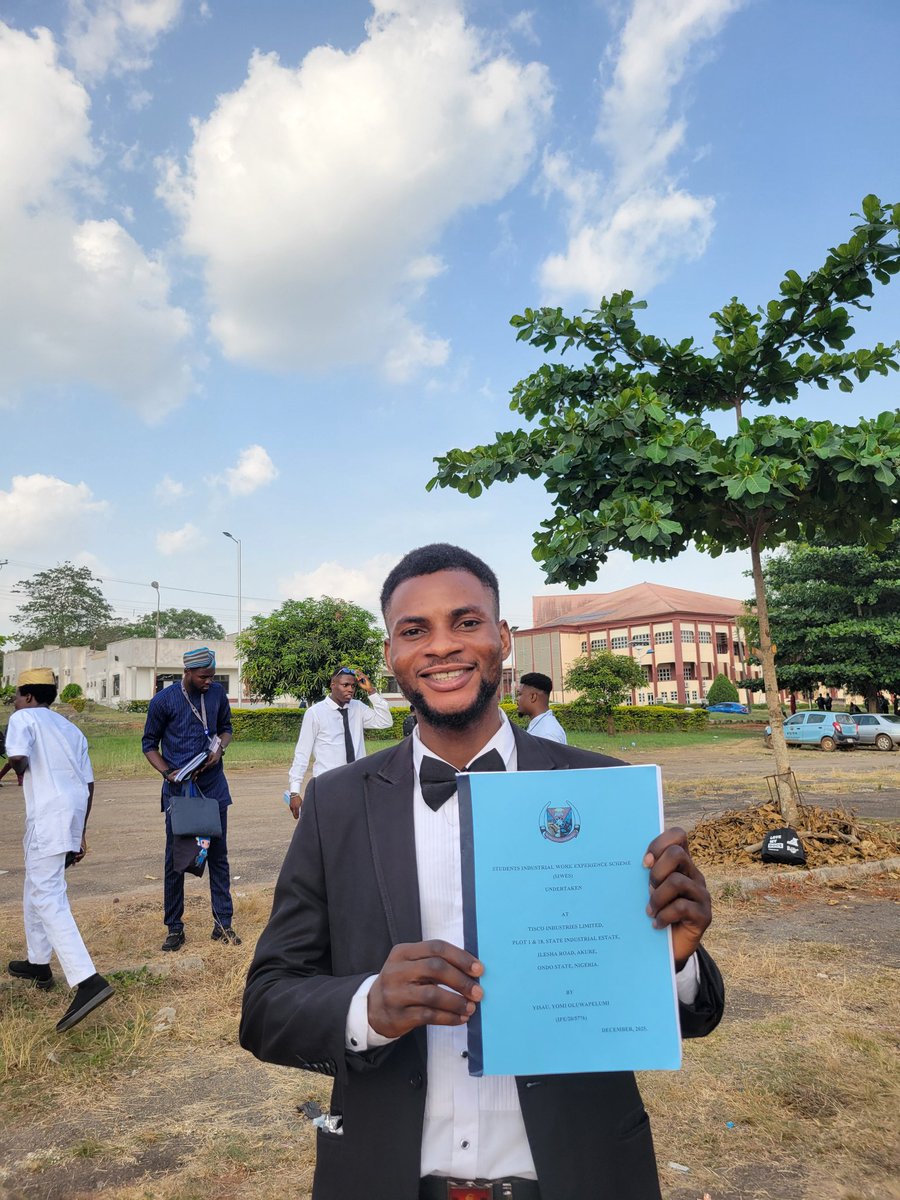 yometric's tweet photo. In partial fulfillment of the requirements for the award of the Bachelor of Engineering (B.Eng.) degree in Industrial and Production Engineering.
IT defense done.

#futa
#finalist
#itdefense https://t.co/uRjC3jFJLb