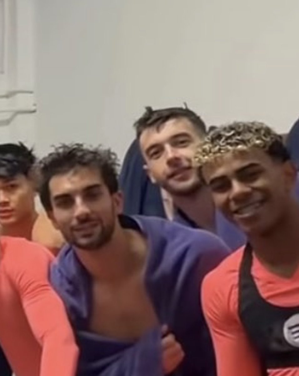 brah what tornado were ferran and joan caught in 😭😭😭😭😭😭😭😭😭