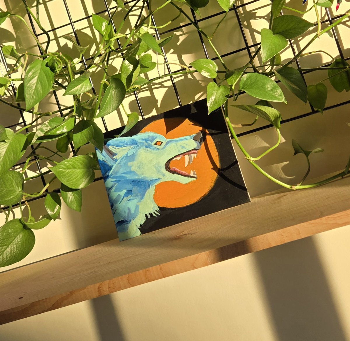 _Uro's tweet image. This past weekend @starsentbeast busted out her paint supplies and did this super cool wuff!

She's so talented ☺️