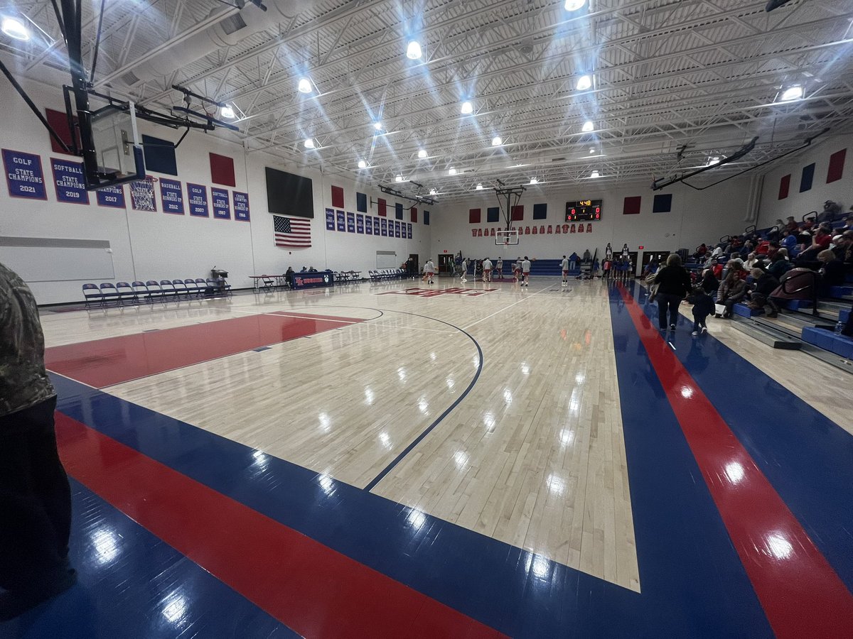 Making a couple of stops on the basketball trail tonight. First up, Herbert Hoover hosting Calvary Baptist #wvprepbb <a href="/HH_Hoops/">Herbert Hoover Boys’ Basketball</a>
