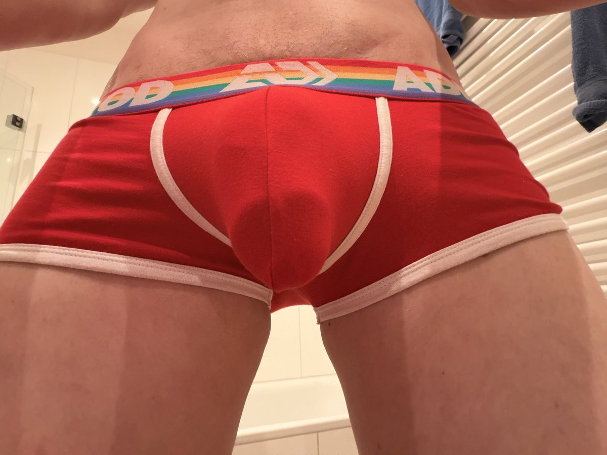 Xo_FF_oX's tweet photo. #sex #gaysex  #L #xl  #xxl #versaut #rough #kinky #fetish #jock #jocks #fun #ffun #fist #sneaks #socks #gaygermany #gaynrw #gayman  #gayboy #gaylife #gayguy #gayselfie #gay #gaysingle #blowjob #fuck #gayfun #gaysolo #ff #kiss 

Es wird heiß 🔥 😈😋🤤 Will jemand dahinter schauen? https://t.co/CLSc5zSySa