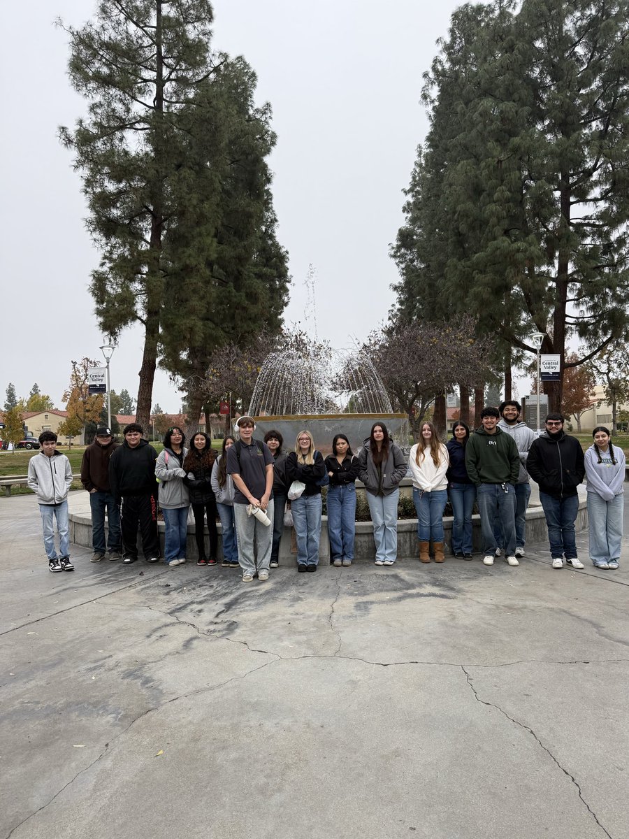 SUMMIT COLLEGIATE HIGH SCHOOL tweet media