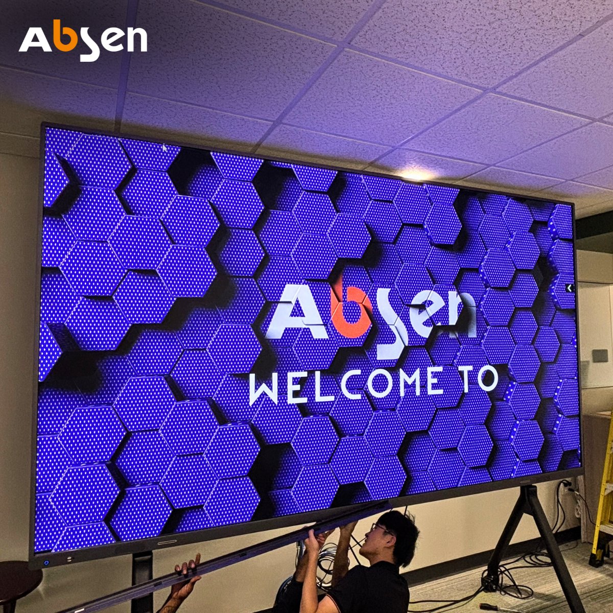 Absen_Inc's tweet image. Smart. Seamless. Supported.

Absen’s iCon X Series LED solutions simplify integration, now sold exclusively through distribution.

👉 Find your distributor: usabsen.com/partners

#AbsenInc #ProAV #LEDdisplay