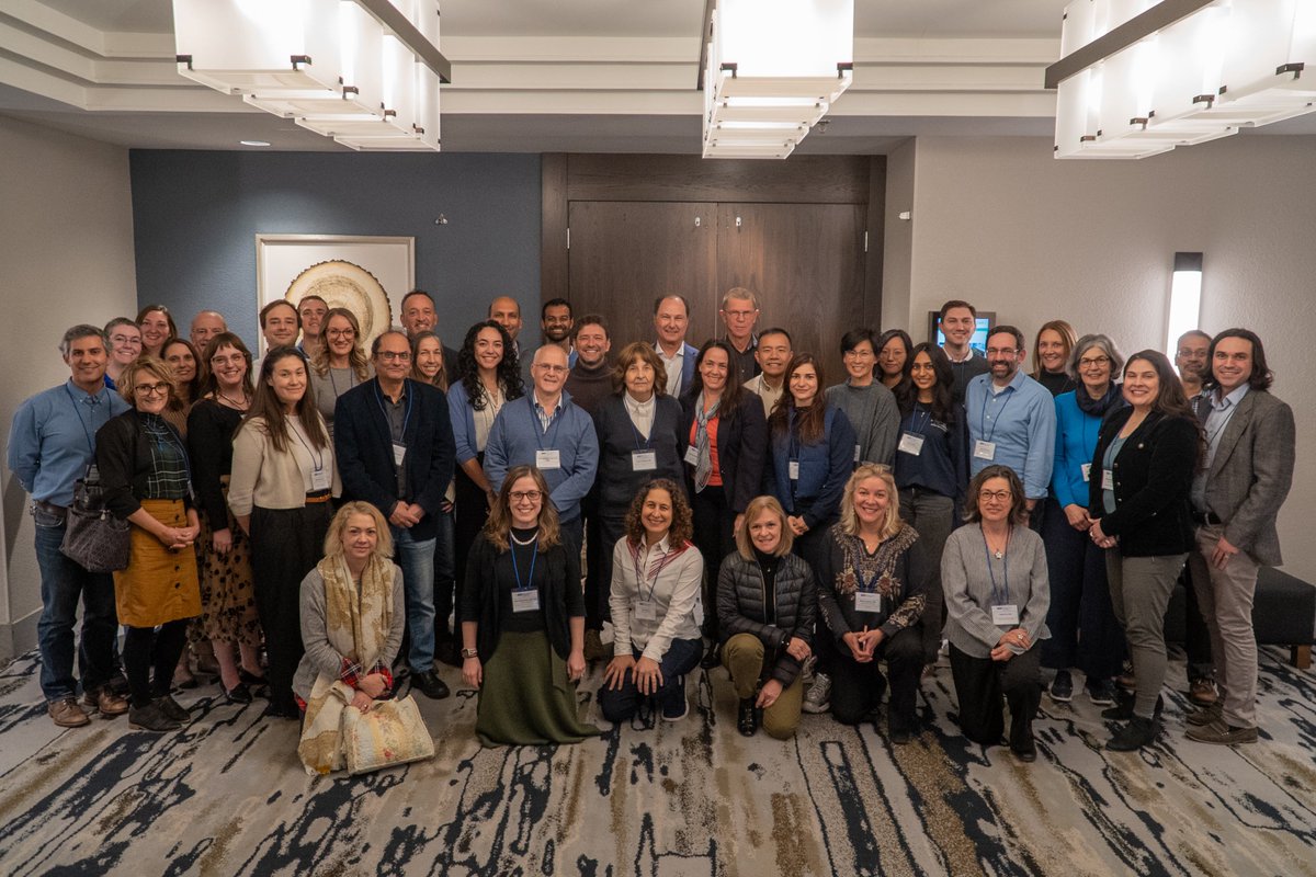 NAF_Ataxia's tweet image. Clinicians, researchers, and pharma representatives came to NAF's home state of Minnesota last month for the annual CRC-SCA Face to Face meeting. 

Learn more about what was discussed here: ataxia.org/ataxia-natural…