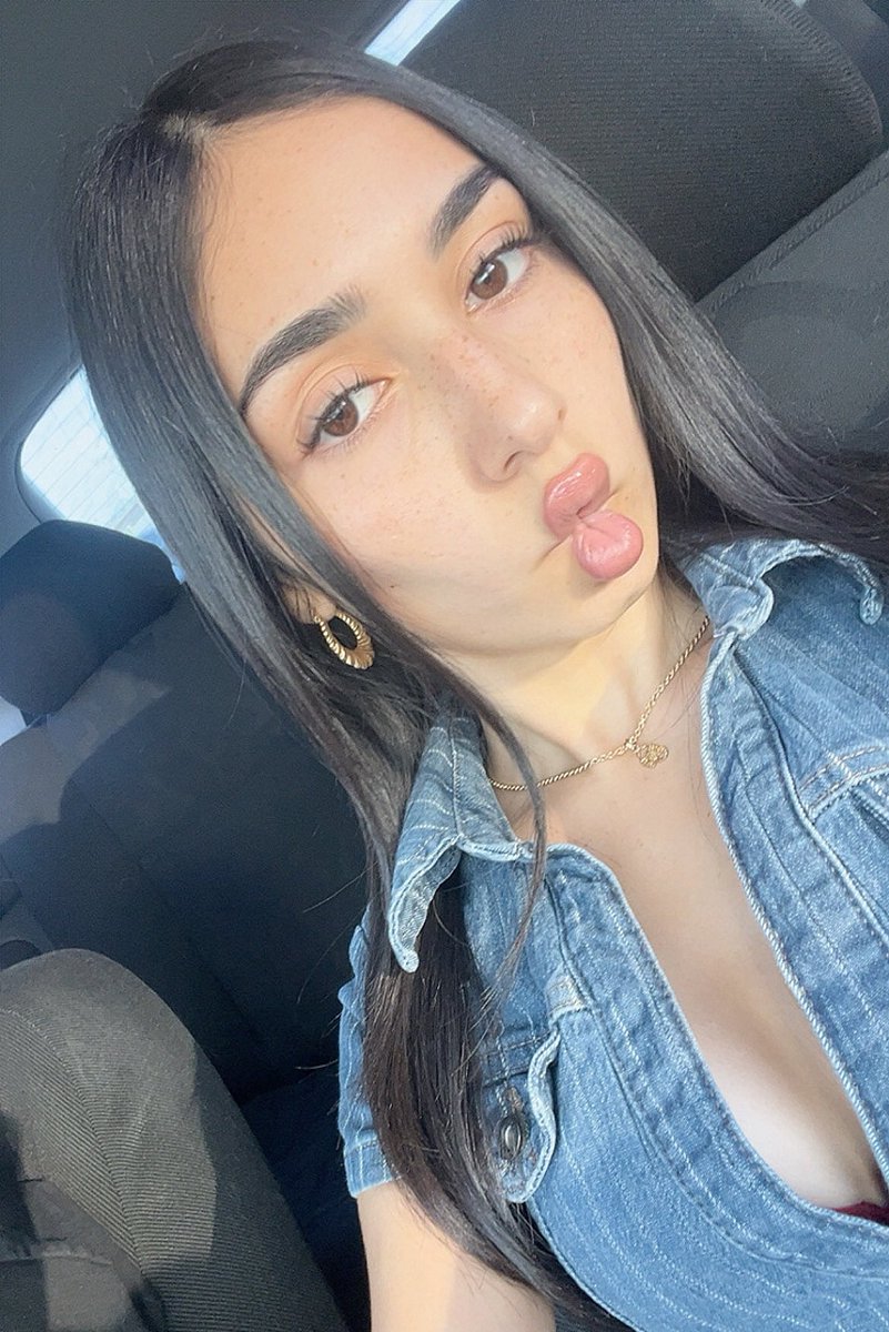 𝐴𝑚𝑎𝑛𝑑𝑎🦂 tweet media