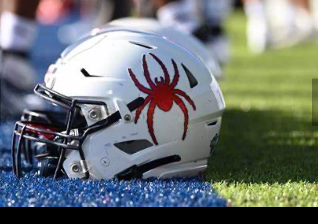PrestonHealy85's tweet image. #AGTG After a great conversation with @coachjtaylorjr, I am blessed to have been offered an opportunity to play D1 football at Richmond! Big thanks to @Spiders_FB. @RHS_FBRecruits @BLagrone @C_Ellis85