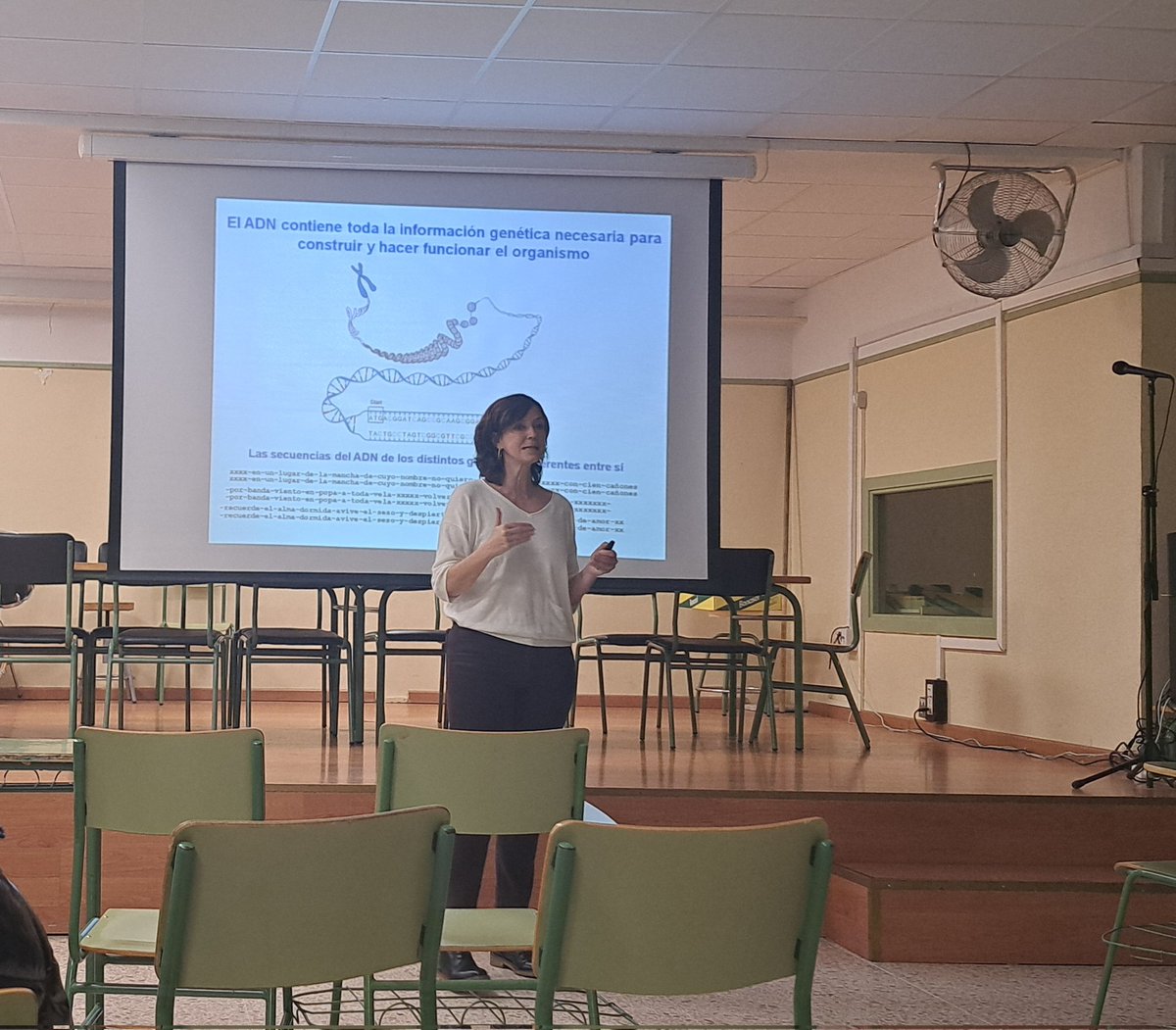 harry_brennan's tweet photo. Ha sido un placer participar, junto a la Dra. María Gómez del @CBM_CSIC_UAM, en la sesión informativa del Programa Científic@s en Prácticas del @CSIC, celebrada en el IES Santa Eugenia de Vallecas (Madrid). https://t.co/yxoTdVc5PJ