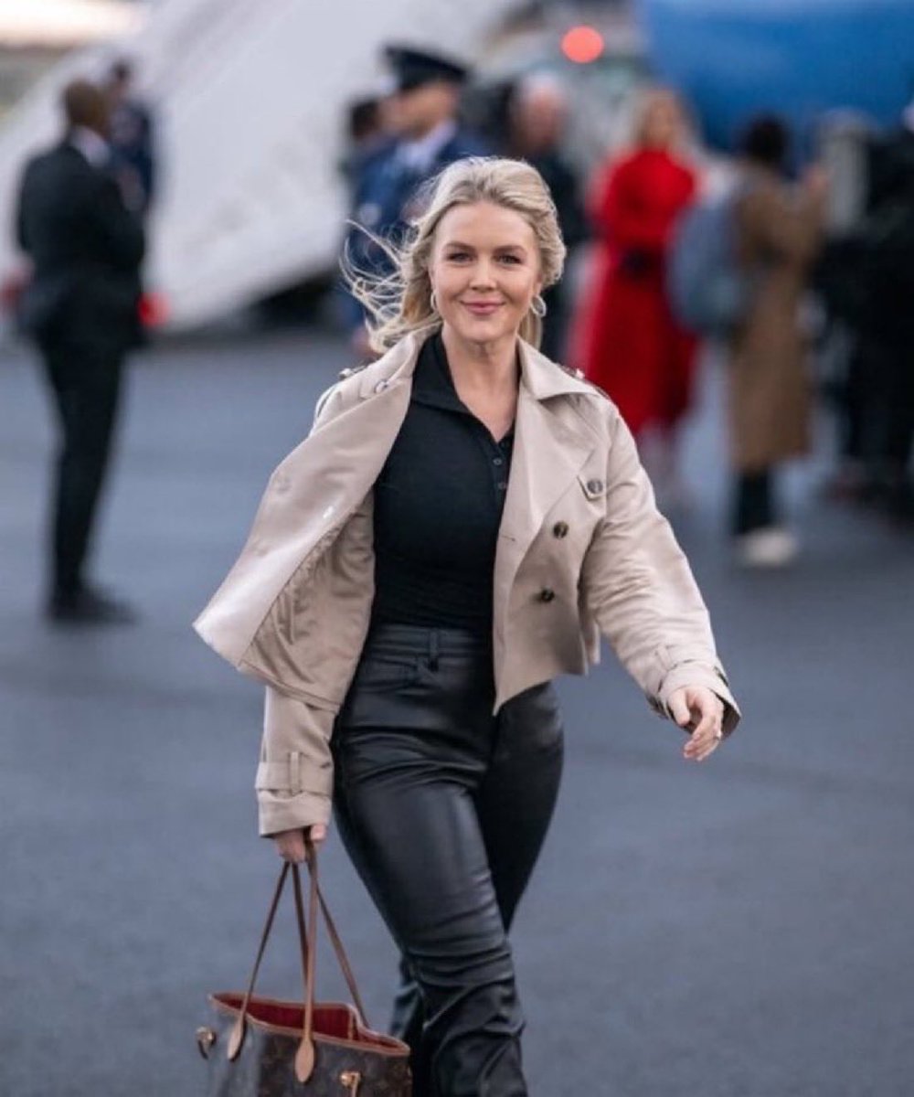 MAGAVoice's tweet image. Time to get loud for @karolineleavitt

The fake news Media is trying to bring her down, if you strongly support Karoline Leavitt, drop a “❤️”

I tagged her so she will see it