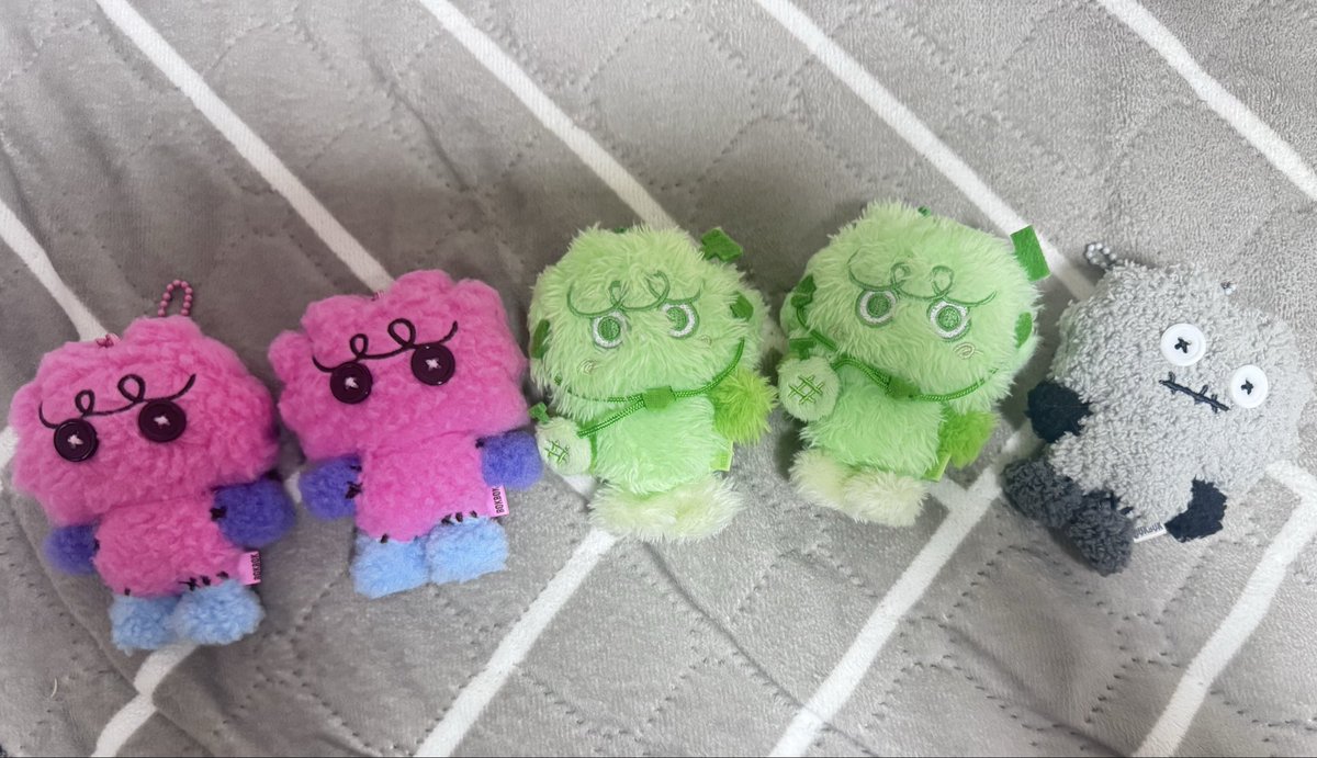 human-lock tweet media