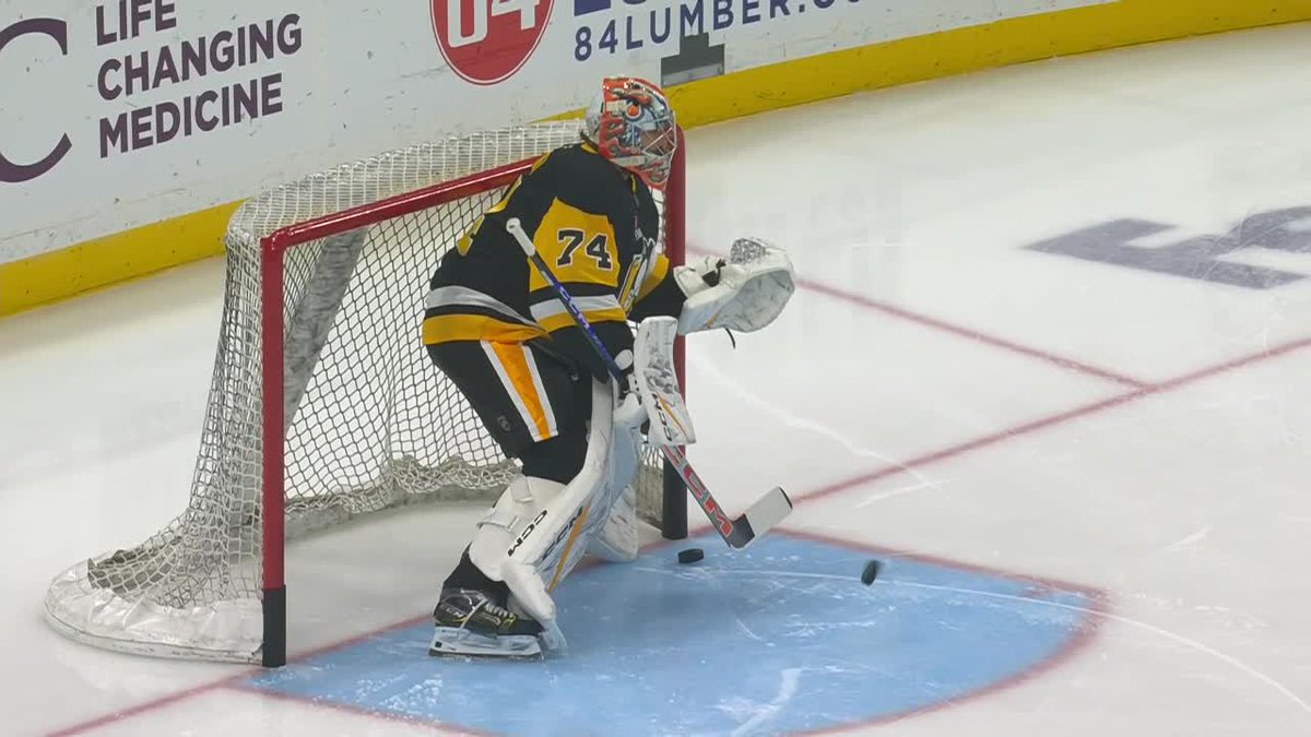 Sportsnet's tweet image. What if they just... Swapped helmets?