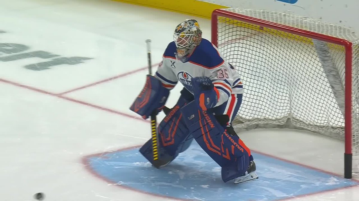 Sportsnet's tweet image. What if they just... Swapped helmets?