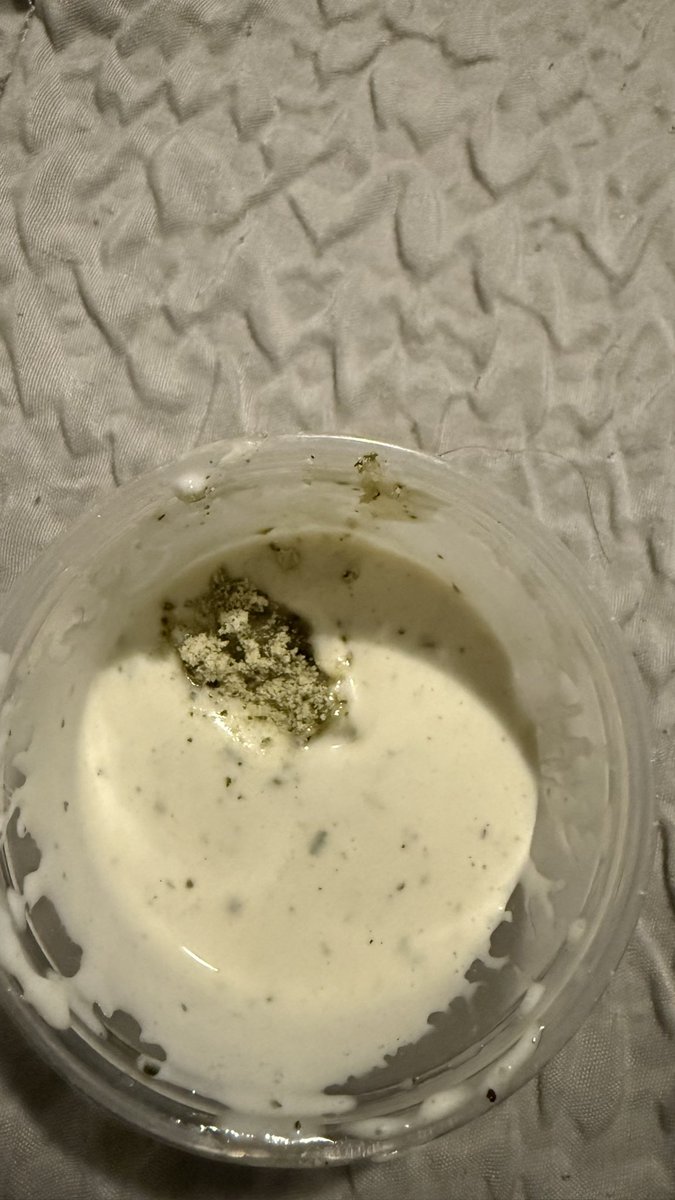 deshaunique_'s tweet photo. @wingstop what is this in my ranch? 😳 https://t.co/fqanGtXrqe