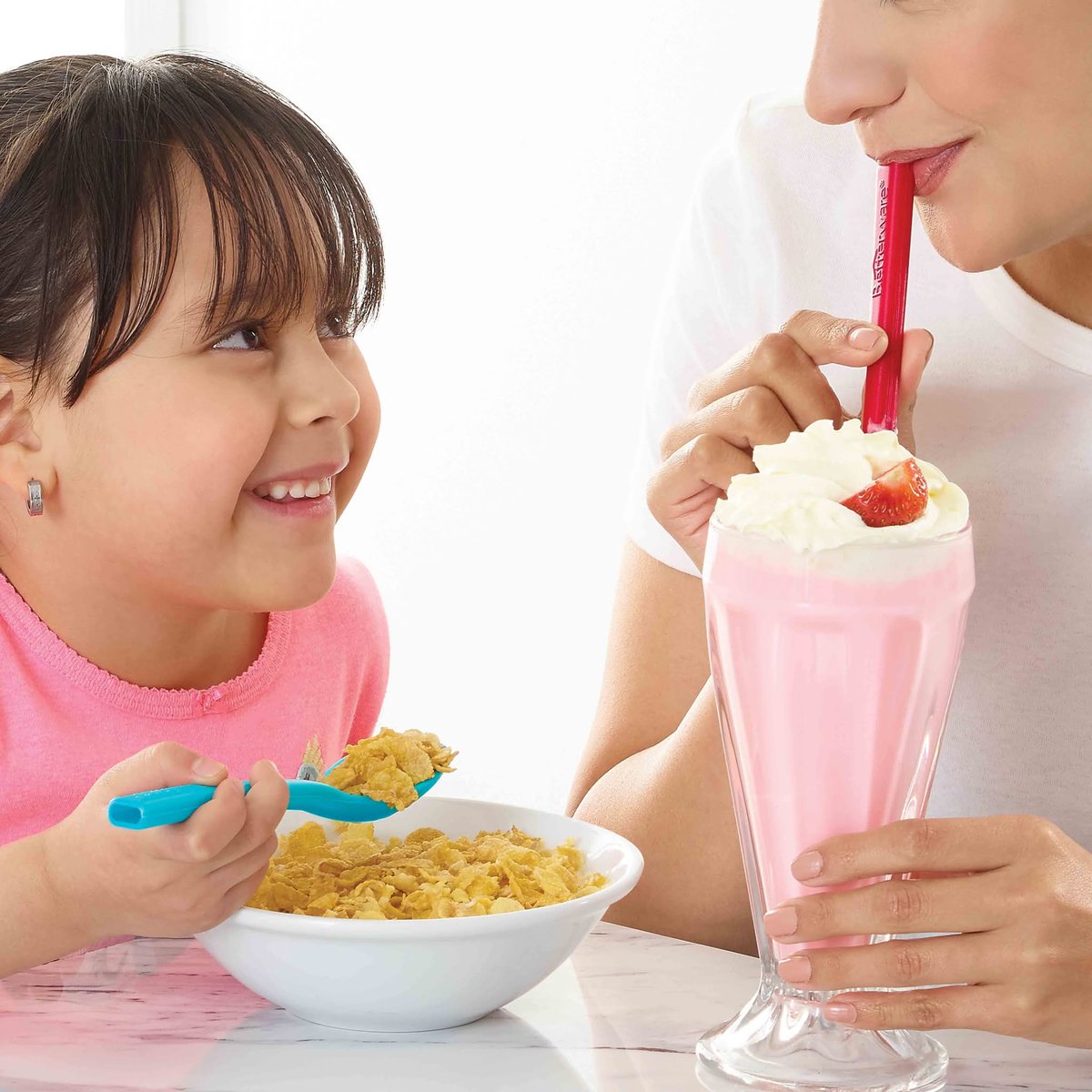 roxyBoutique84's tweet photo. Paquete de 2 cuchacaras/Popote 🥄🥤para niños Betterware
La Cuchara Popote Blu es un utensilio 2 en 1: cuchara con un popote integrado en color azul.
Adquierela aqui 👉👉https://t.co/JgpyENzfpb
O visita https://t.co/EVw6tHpjbZ
#cucharas #popotes #Betterware #mitienditamx https://t.co/X6AcBIvjFD