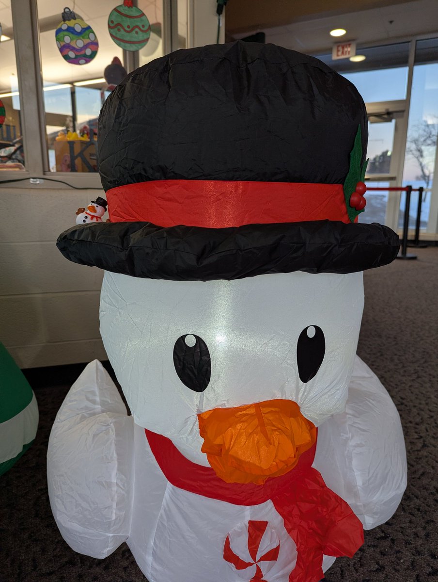 pirates_sms's tweet photo. SMS Spirit Week has begun.  Today was Holiday Havoc, wearing everything/anything holiday.  And our duck discovery started today, where students search for ducks all week to gain points for their class. https://t.co/BY8PiVkB8T