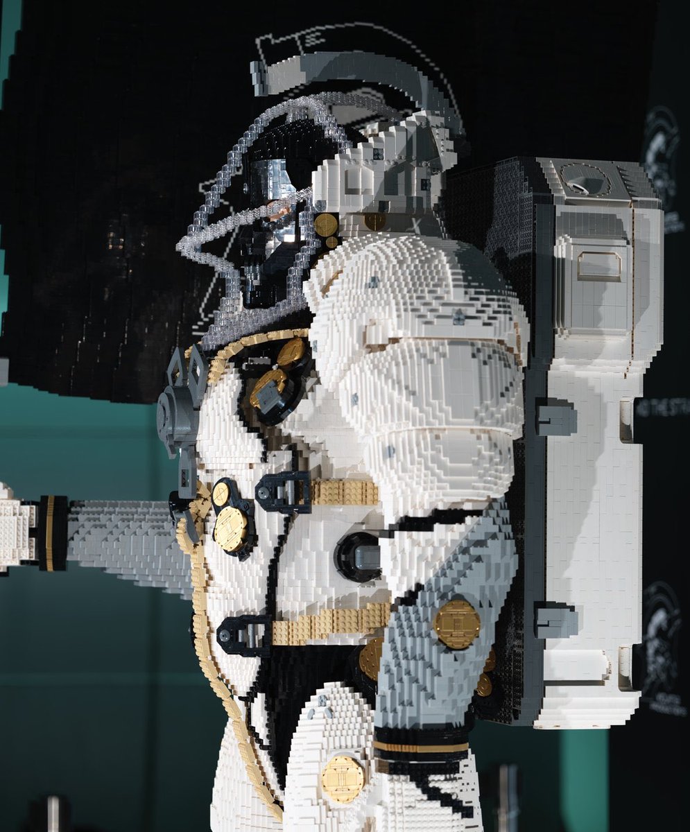 レゴブロックで作ったルーデンス像、明日から大丸東京店で展示いただき