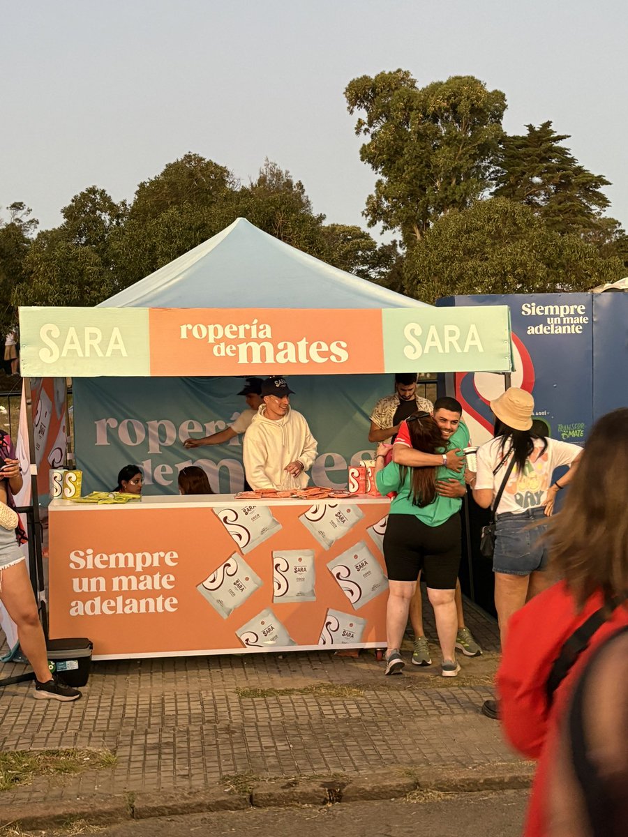 Franlo94's tweet image. No hay nada más uruguayo que esto y que saquen del medio #LaBajada