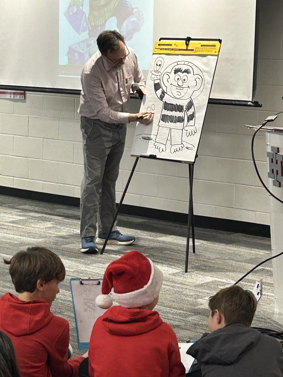 Sara Jones tweet media