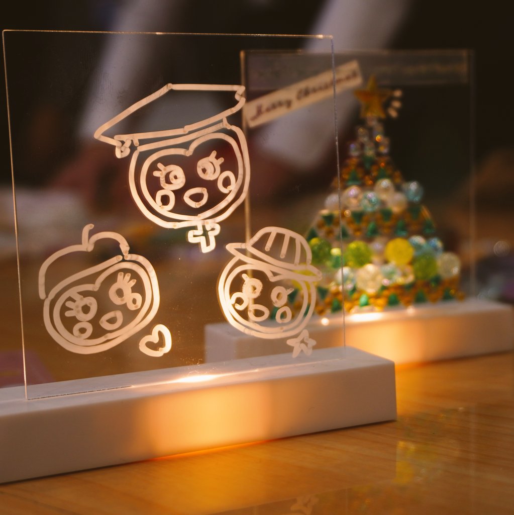 TaiheiCH's tweet photo. 先週土曜日の#こどもクリスマス会、色んなつながりの輪が広がり、親御さんなど含む大人と子供合わせて、14人ほどが集まりました！😀
みんなでクリスマスの賛美をして、ゲームをして、聖書のお話に工作をしました。
クリスマス、子どもたちに祝福が豊にありますように✨🎄✨ https://t.co/9vQLafNUwp