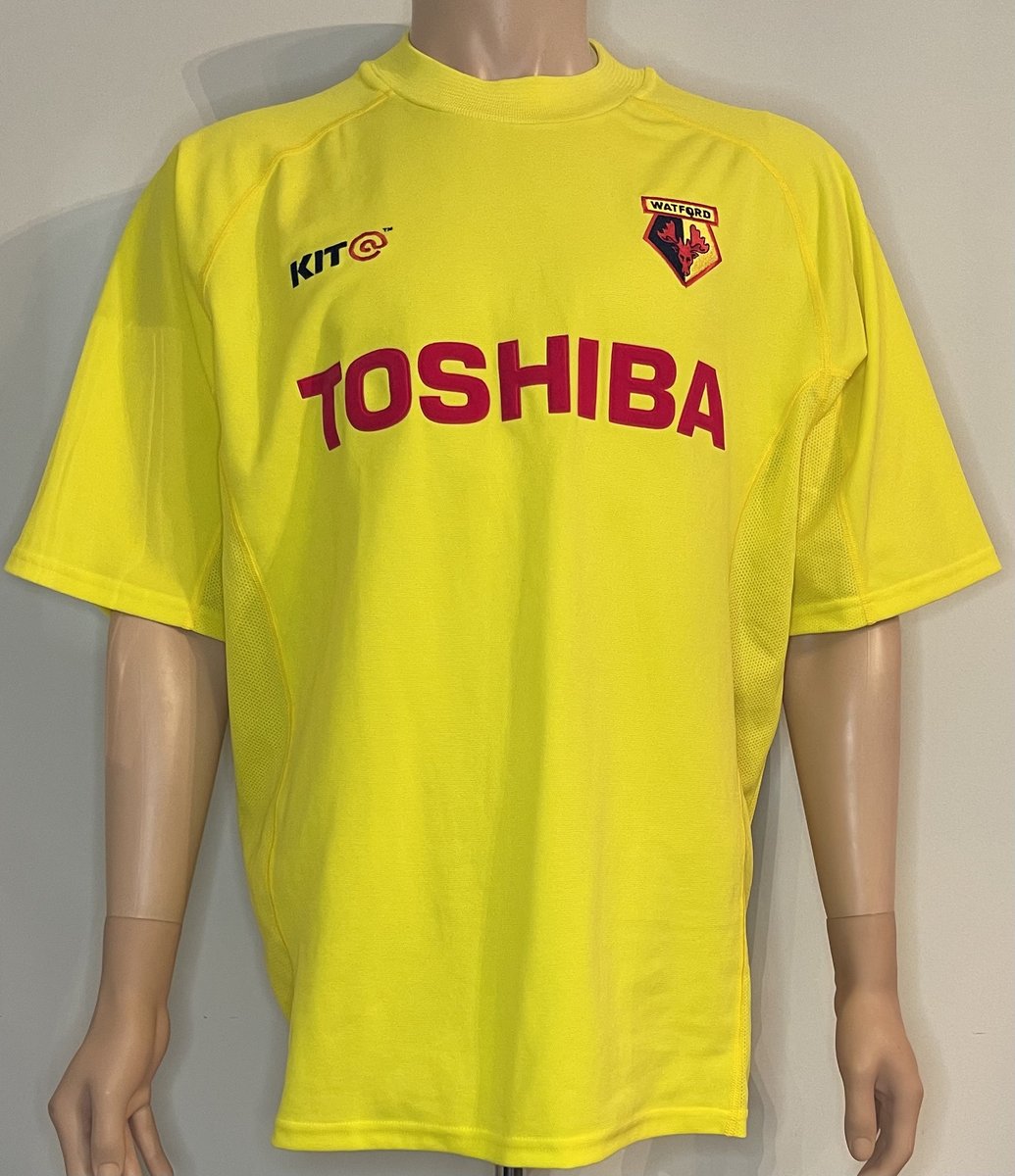 #WatfordFC Watford Gold Advent Calendar Day 17: Michael Chopra's 02/03 shirt from the remarkable 7-4 away win at Burney. Chops bagged 4 - we have this and the signed match ball on Watford Gold. 
watfordgold.org.uk/uncategorized/…
<a href="/DNSYE_podcast/">Do Not Scratch Your Eyes Watford FC Podcast 🐝</a> <a href="/Observer_Owl/">Watford Observer</a> <a href="/treasurywatford/">The Watford Treasury</a> <a href="/hornet_heaven/">Hornet Heaven</a>