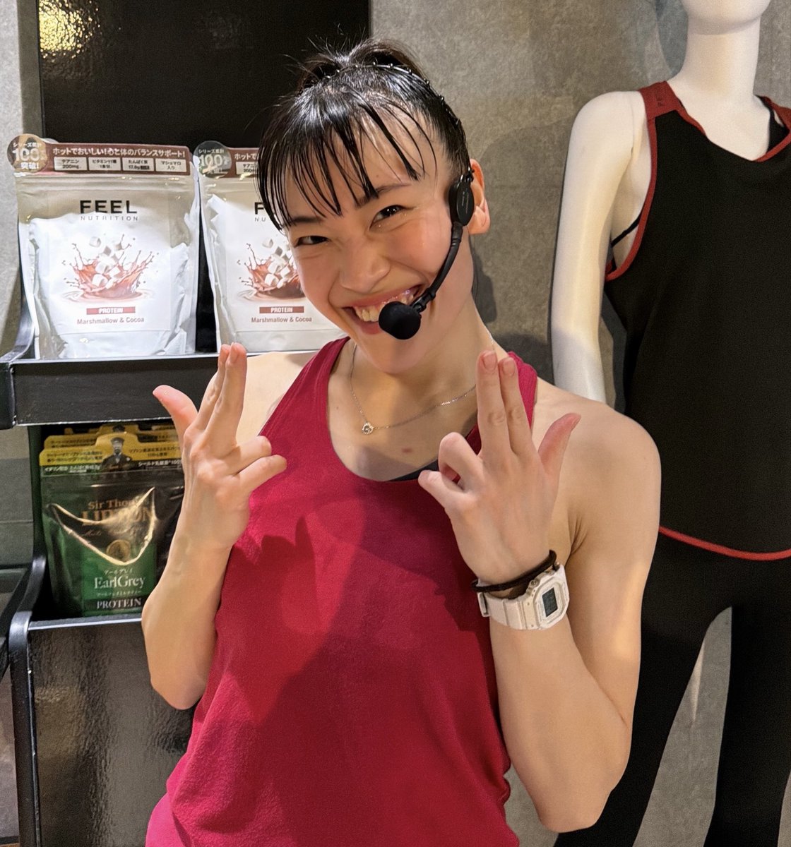 12.16.2025 🟥Reggae1@GNZ

N.Senaさんのスリレゲよーやく初受講🙌

師走になってなかなか漕げていないコトもあり
かなりキツかった
でも楽しかった❣️