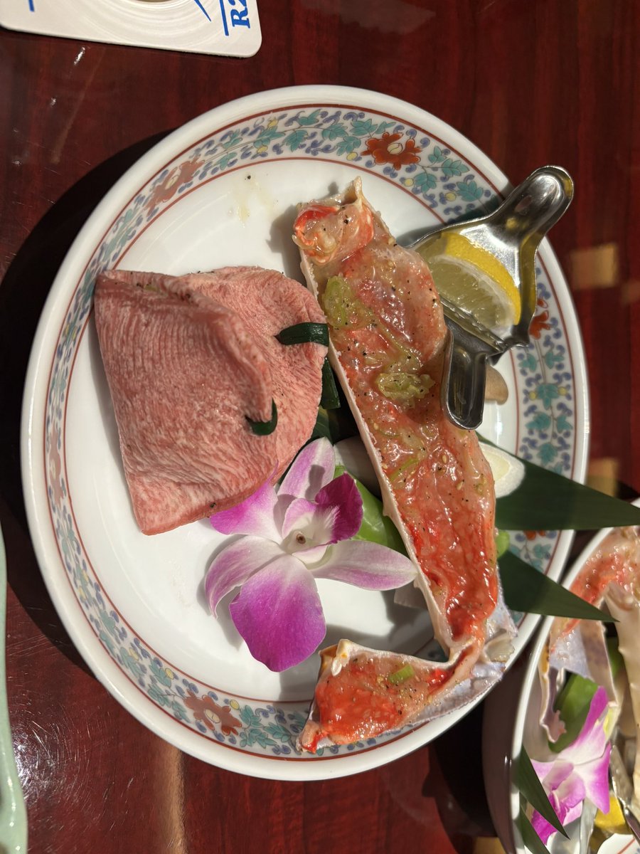 thuruo's tweet photo. 游玄亭おいしかった！
お土産もありがとう！大切に使う！ https://t.co/lgXLQRVEnM