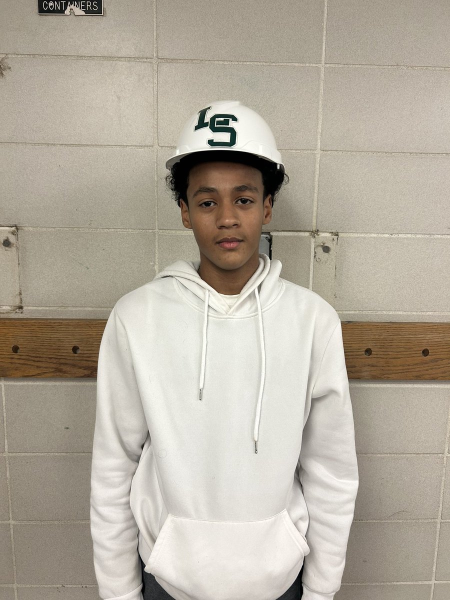 ‼️🦅 EAGLES WIN ‼️🦅

The modified Eagles started the year  with a big a non-leauge win aganist OP. Dylan Govan won the “Grit Hard Hat” with 8 boards &amp; 6 points. 

Other leaders for the 🦅
Dusenbury: 12 pts
Sortiso: 8 pts
Whalen: 4 pts 3 boards

<a href="/LSCEaglesBBall/">Lake Shore bball</a> <a href="/AthleticsLSC/">Lake Shore Athletics</a>
