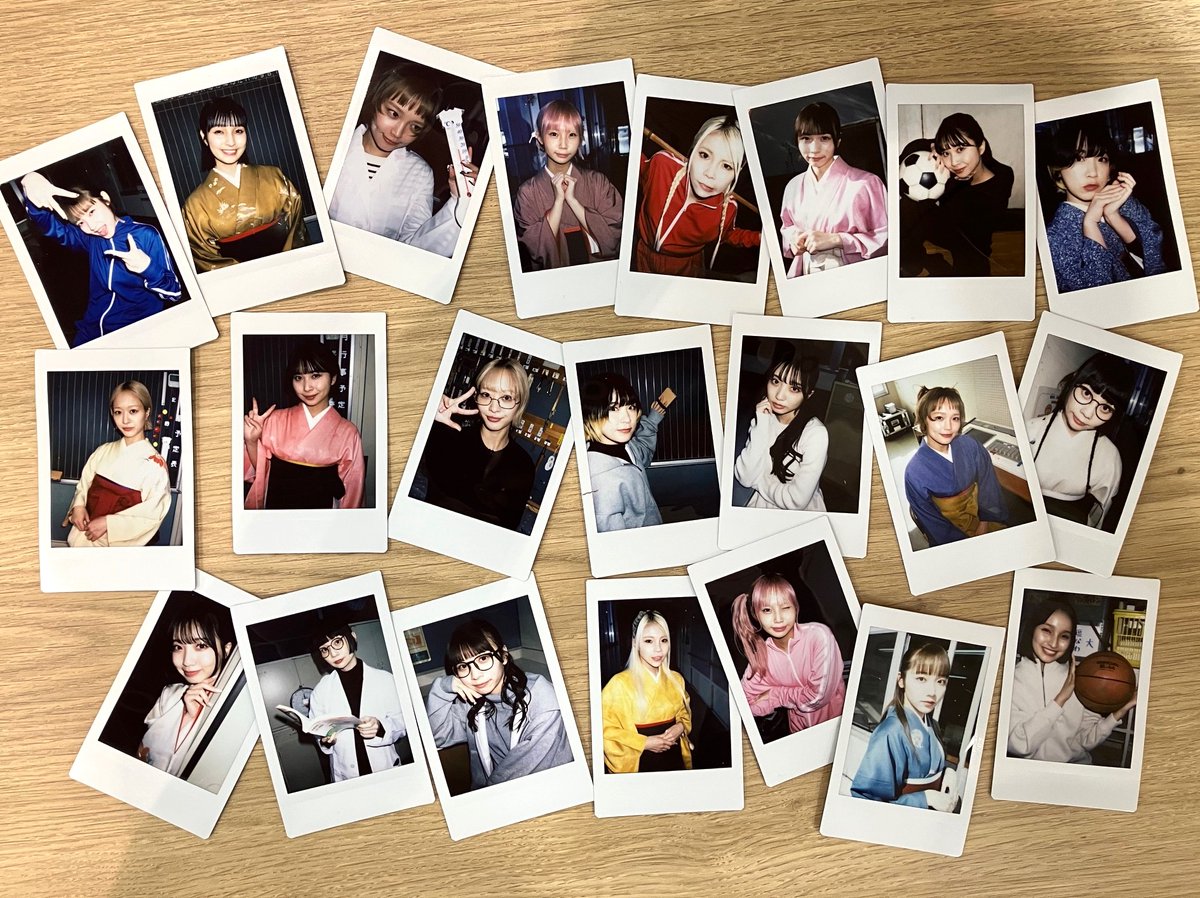 袴とピンク髪生活指導先生のランチェキ🎵