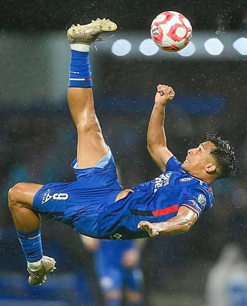 AzuldecorazonRC's tweet image. Éxito en tú nuevo equipo Sepúlveda