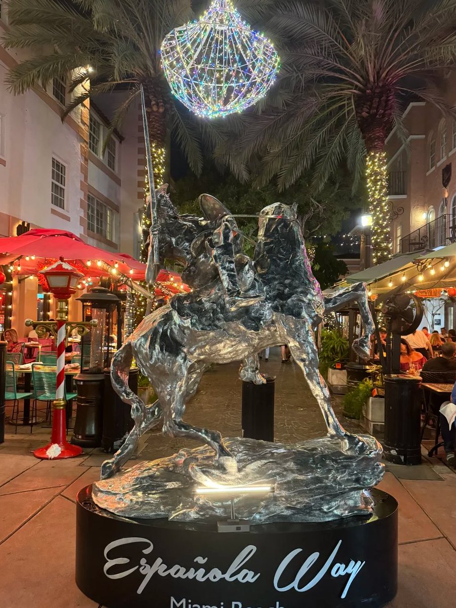 The lights and art sculptures of Española Way exude the warmth and energy of the holiday season.