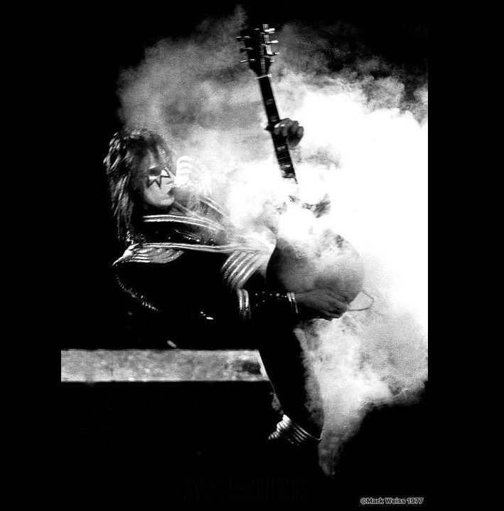 Mark Weiss tweet media