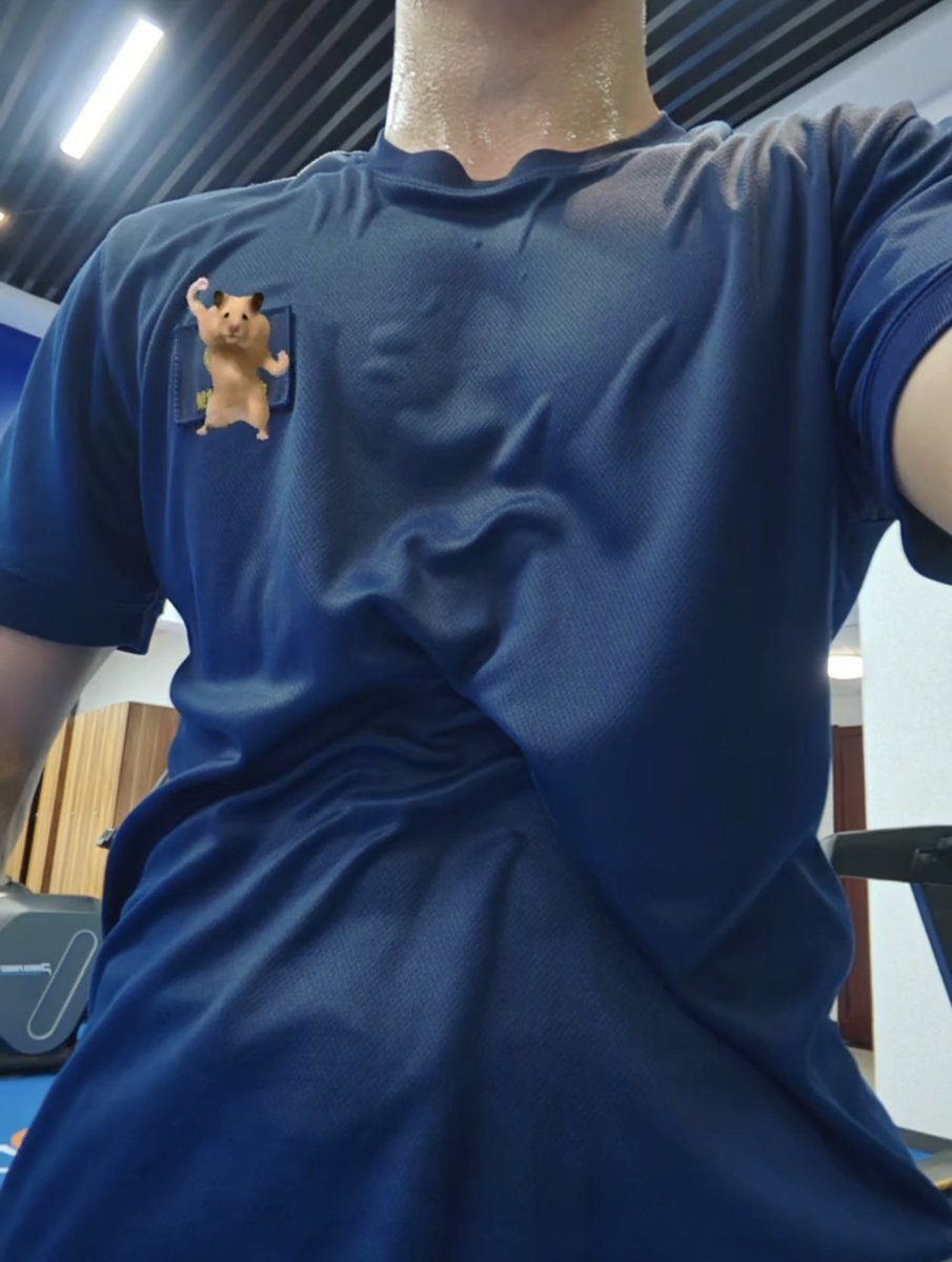蓝憨憨(出原味) tweet media