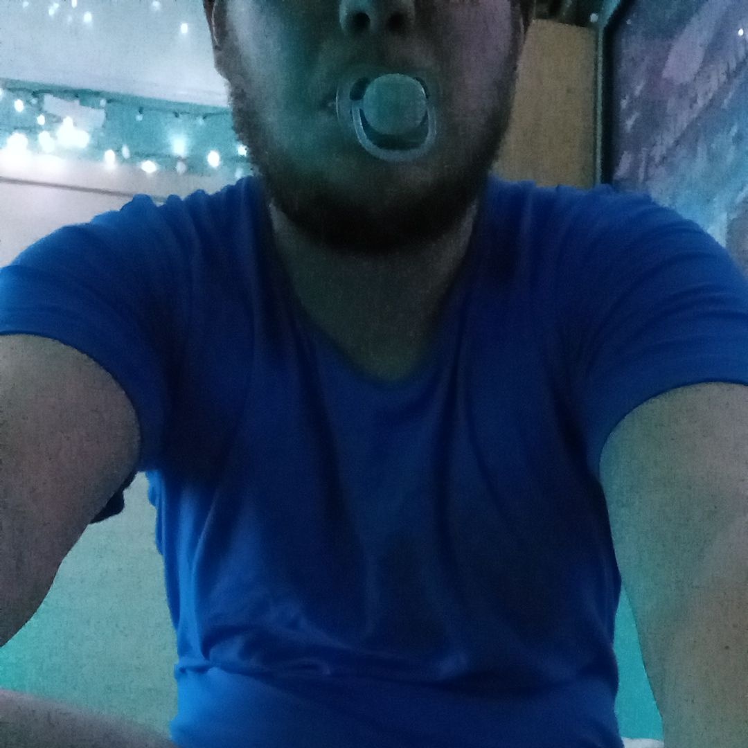 collaredslveboy's tweet photo. I am such a pathetic baby, can't even keep my diaper dry until the next morning. https://t.co/zsupOn8wl4