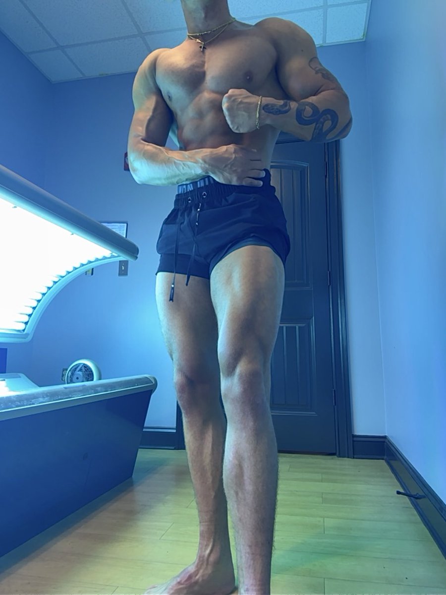 tallnjacked's tweet image. i’d throw you around lol