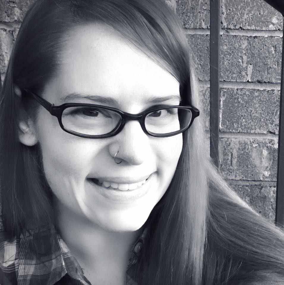 Introversion helped @MichelleShaeffr get good at online marketing. Find out how in our episode with her - bit.ly/embraceyourgif…