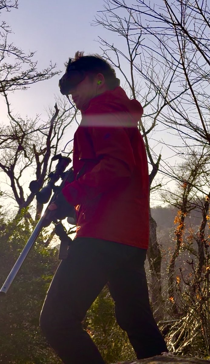 Goggles 3は付けたまま周囲も見られて崖地が多い猟場での回収ルートを見つけやすい