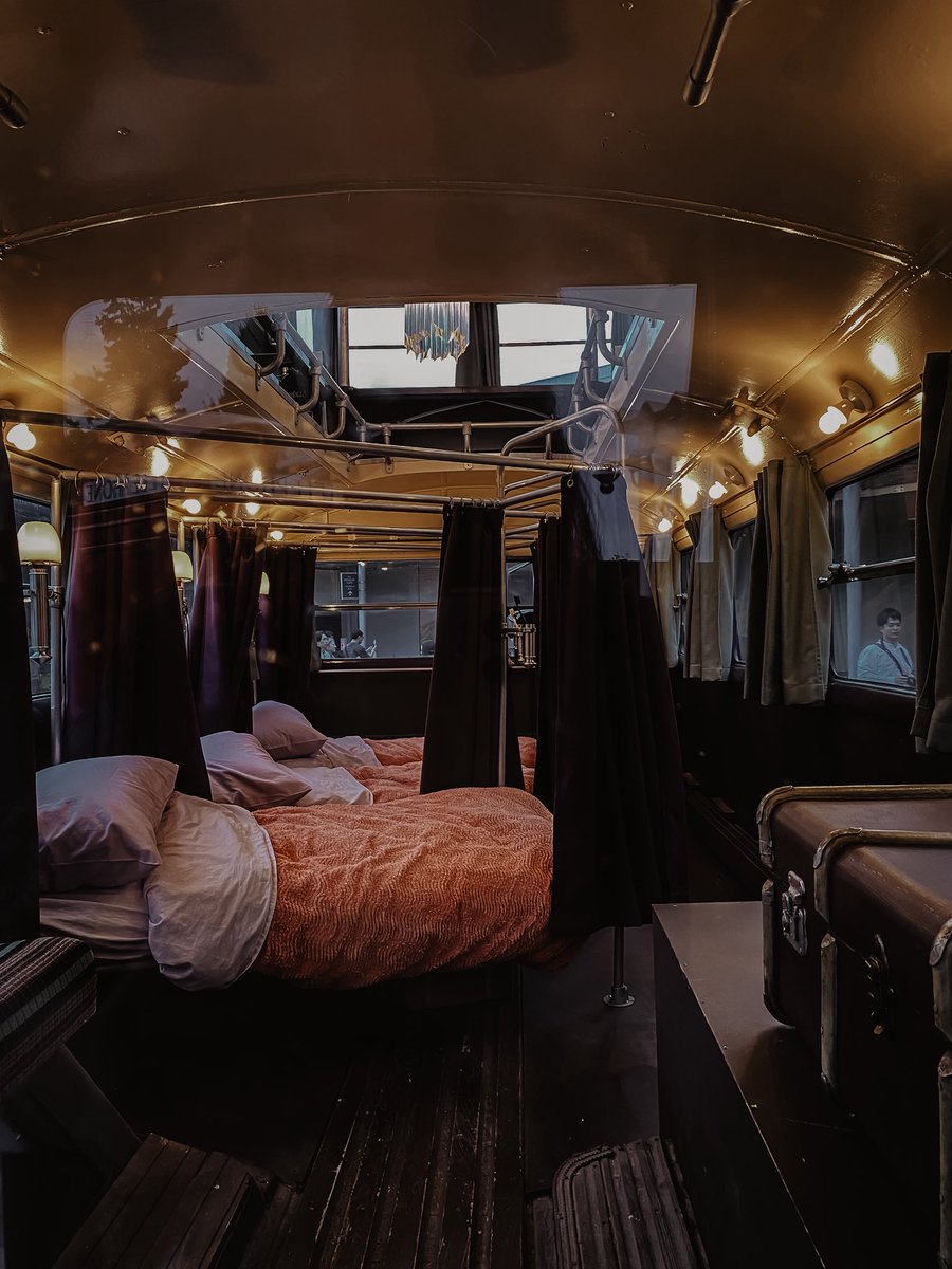 HollyOakLife's tweet photo. @wbtourtokyo #tokyo #harrypotter #wbstudiotour #knightbus #ナイトバス #Butterbeer #ワーナーブラザーズスタジオツアー #wbstudiotourtokyo #ハリーポッター https://t.co/MNyWdNgw0T